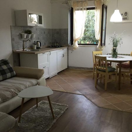 Apartment Villa Rossa Πόρετς Εξωτερικό φωτογραφία